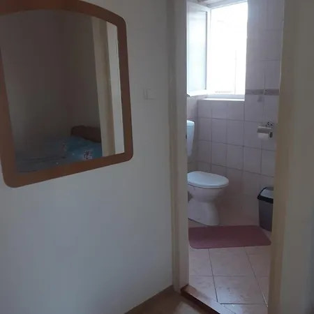 Luka Apartament *