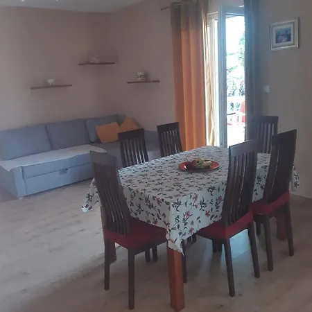 Apartamento Luka